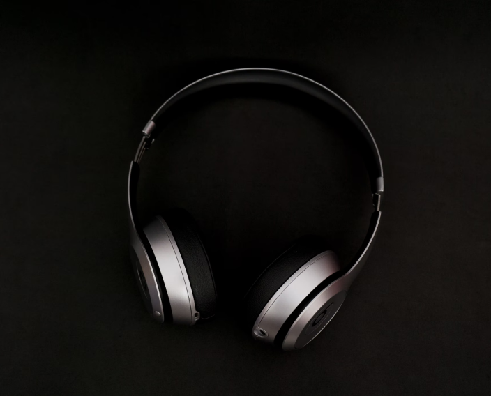 contact-header4 none